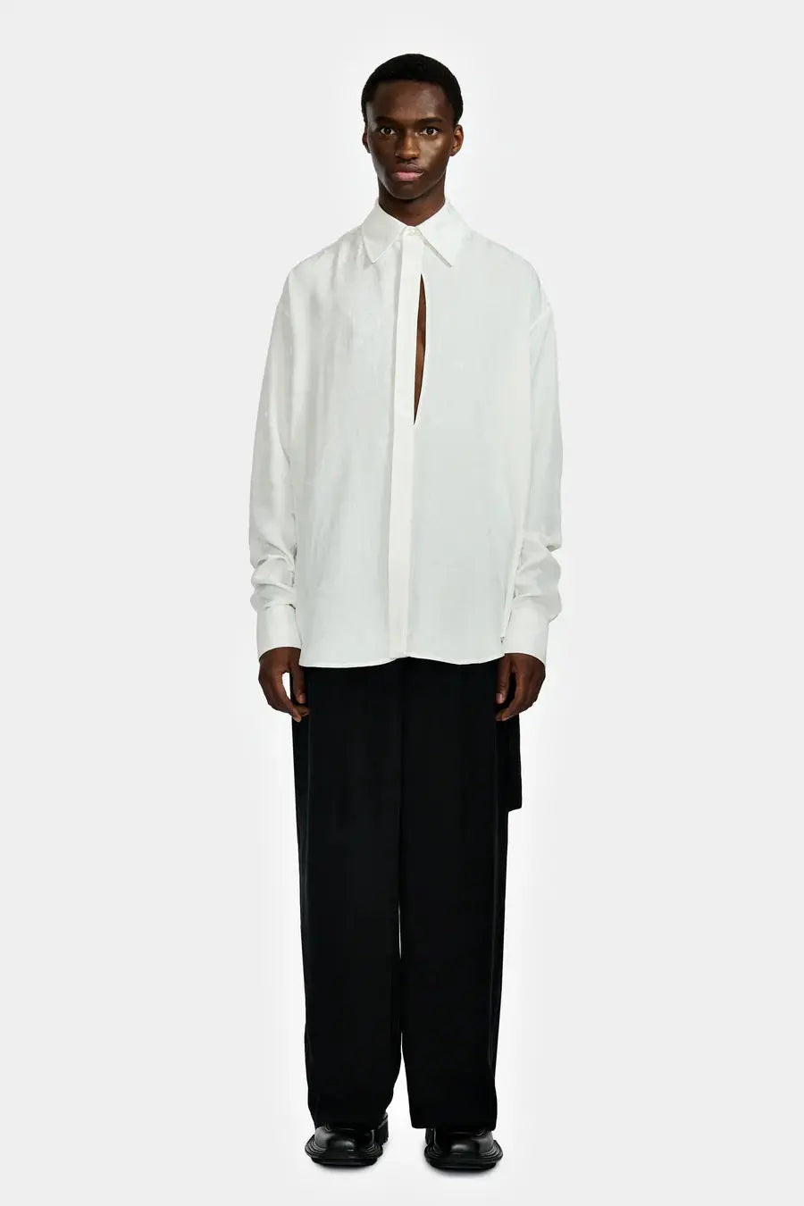 CHEMISE LONGUE AVEC OUVERTURE ASYMÉTRIQUE EN JACQUARD DROPS- LOUIS GABRIEL NOUCHI soemshop - LOUIS GABRIEL NOUCHI