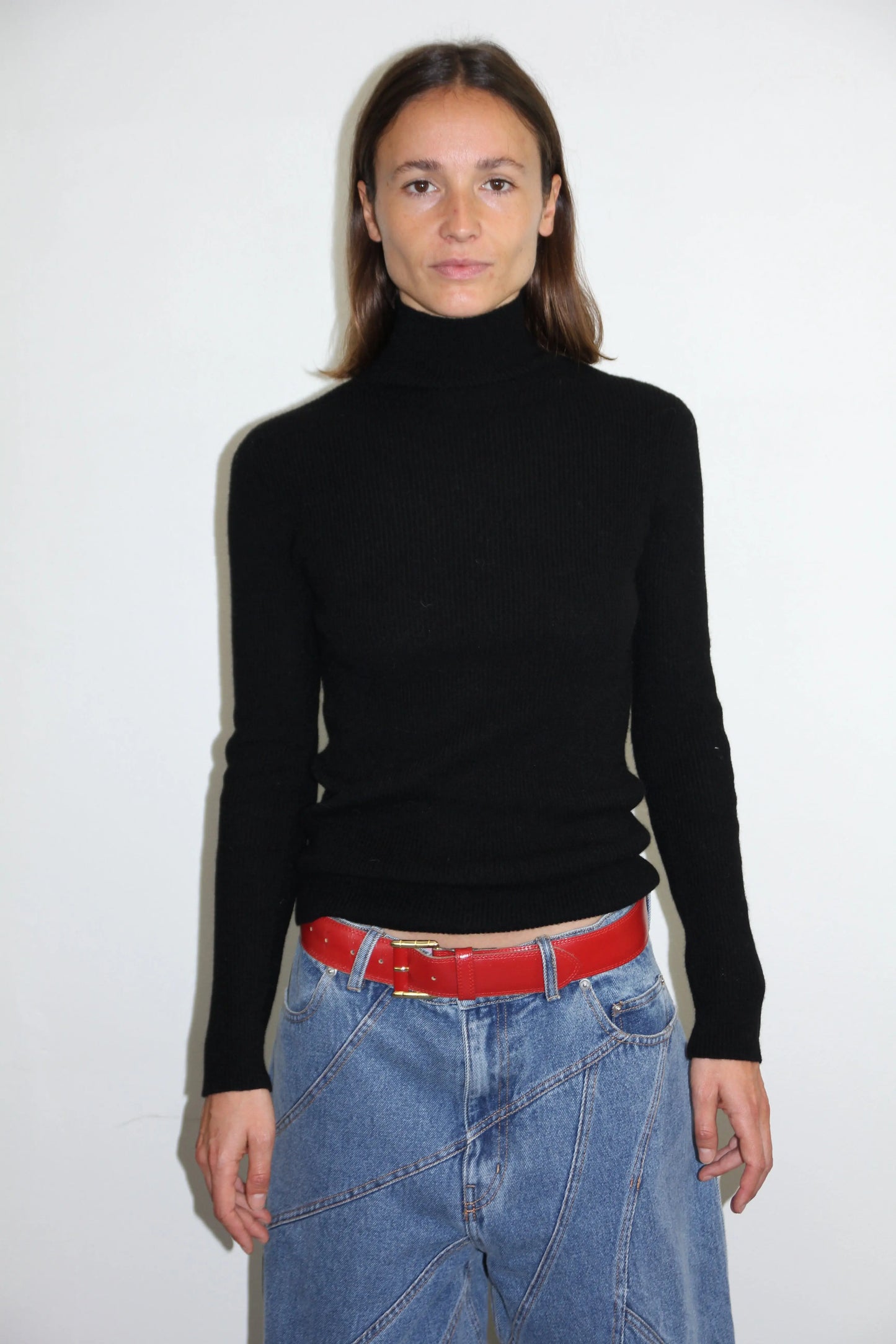 PULL NOIR COL ROULÉ - UNIVERSEL soemshop - universel