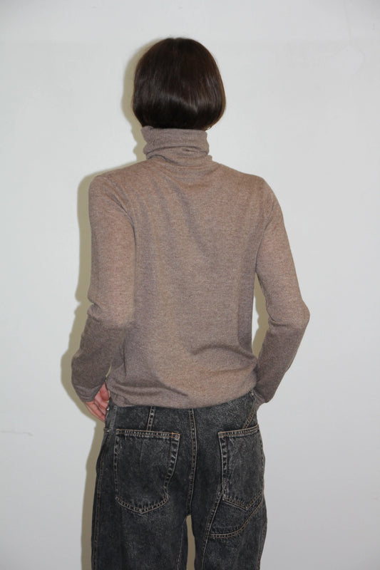 PULL TAUPE COL ROULÉ - UNIVERSEL soemshop - universel