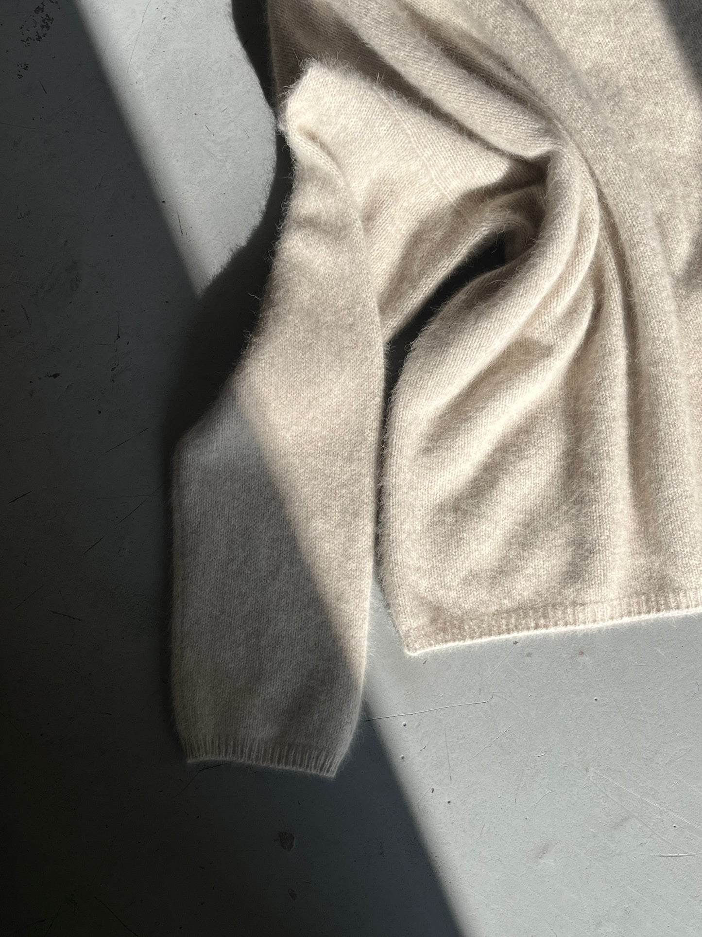 PULL ÉCRU COL ROULÉ - UNIVERSEL soemshop - universel