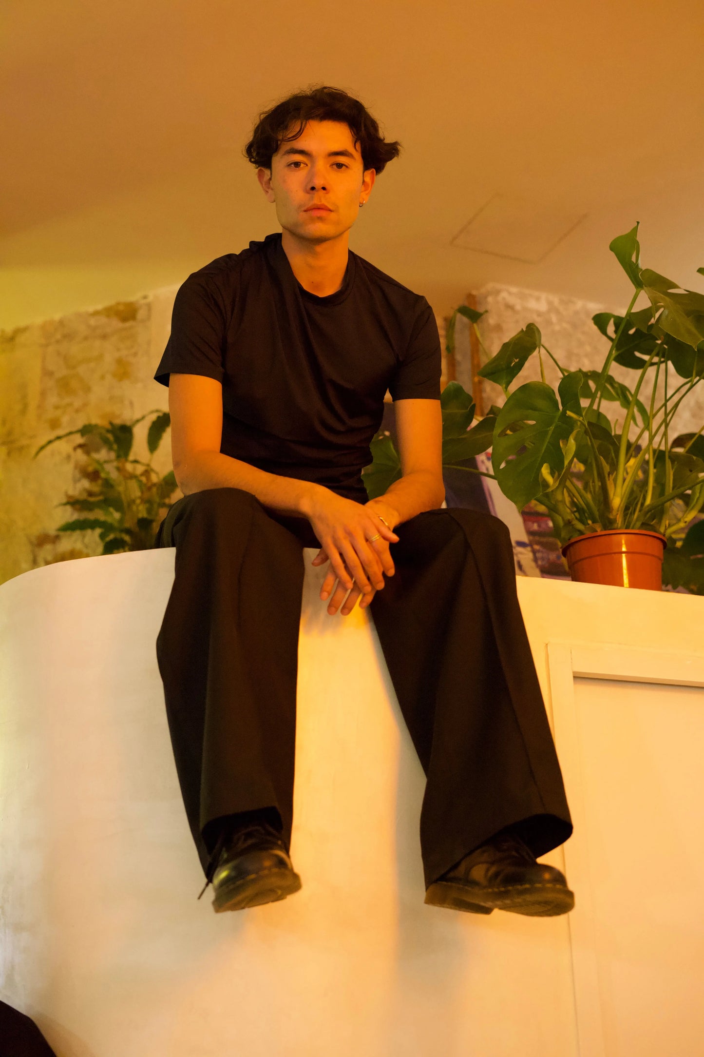 T-SHIRT PLISSÉ EN JERSEY RECYCLÉ- LOUIS GABRIEL NOUCHI soemshop - LOUIS GABRIEL NOUCHI