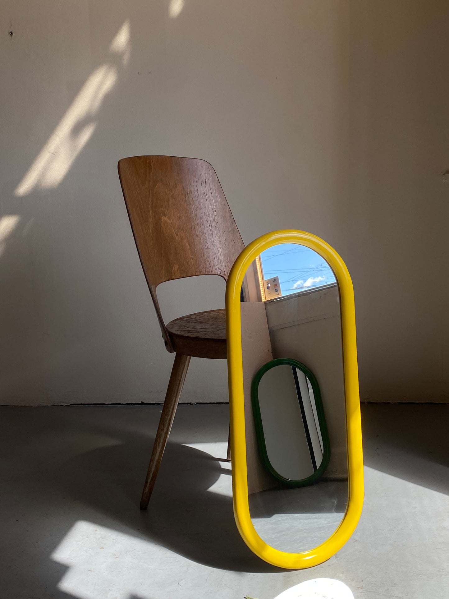 MIROIR OVALE JAUNE - KERSTEN