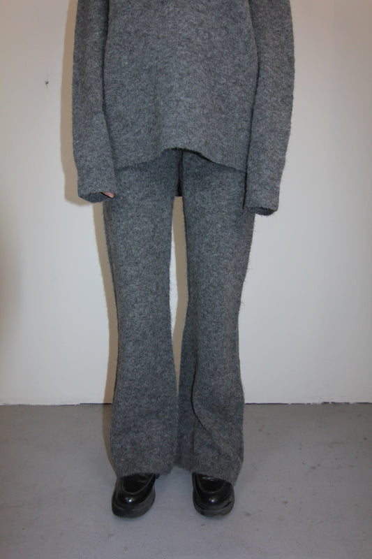 PANTALON GRIS EN MAILLE - ATOMOFACTORY