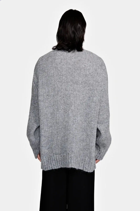 PULL AVEC OUVERTURE ASYMÉTRIQUE EN MOHAIR- LOUIS GABRIEL NOUCHI soemshop - Louis Gabriel Nouchi